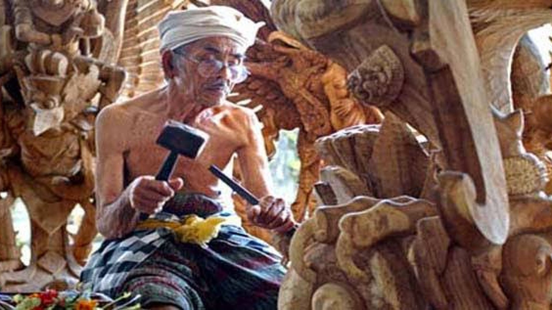 Wood Carving Bali